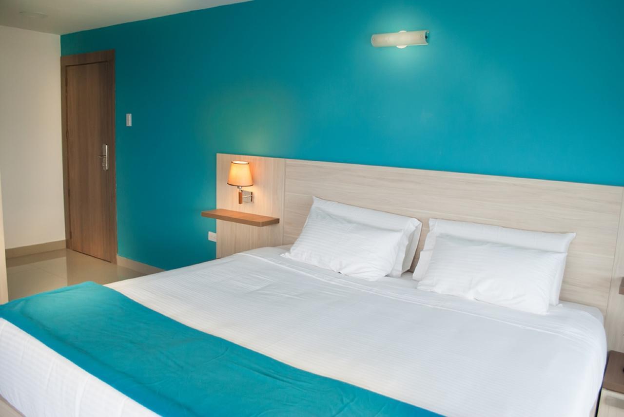Hotel - Centro Comercial Punta Del Mar Салинас Номер фото